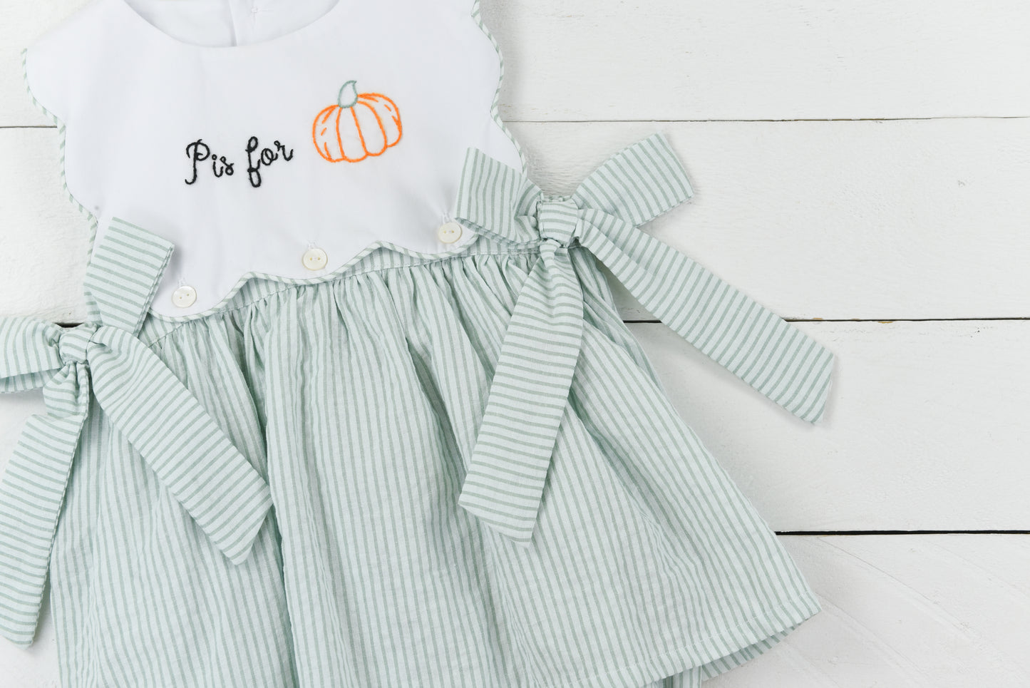 P is for Pumpkin Skirted Bubble