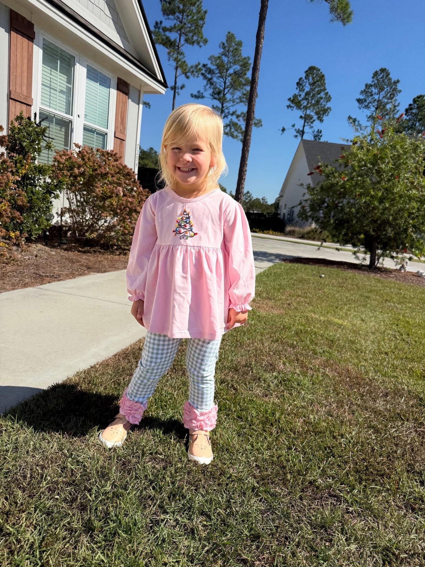 French Knot Lights Girl Pant Set