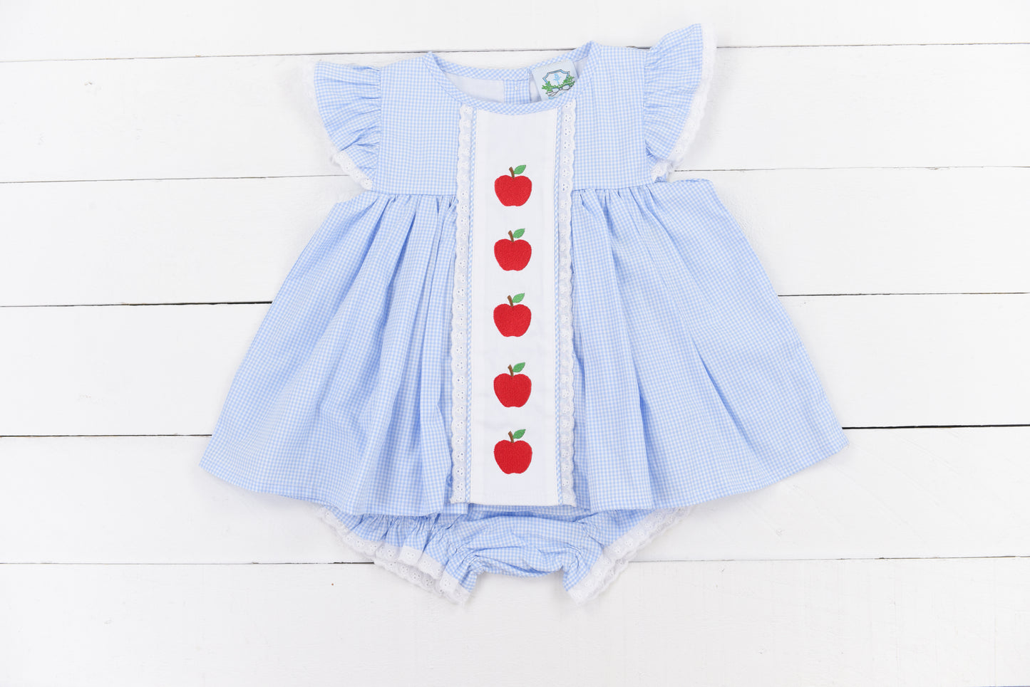 An Apple A Day Bloomer Set